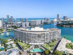 Picture of 900 Bay Dr # 401, Miami Beach, FL 33141