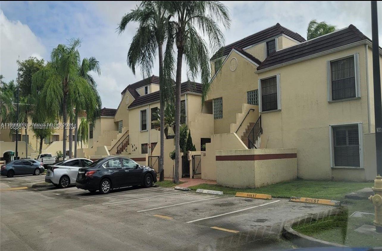 Picture of 12922 SW 88Th Ter # 206, Miami, FL 33186