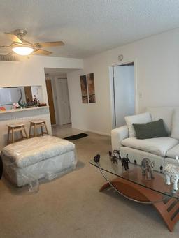 Picture of 7601 E Treasure Dr # 610, North Bay Village, FL 33141