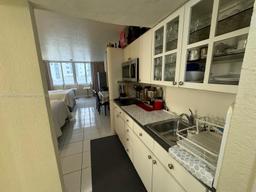 Picture of 19201 Collins Ave # 304, Sunny Isles Beach, FL 33160