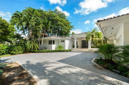 Picture of 7155 Los Pinos Blvd, Coral Gables, FL 33143