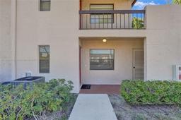 Picture of 9280 Vista Del Lago # G, Boca Raton, FL 33428