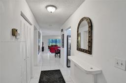 Picture of 9280 Vista Del Lago # G, Boca Raton, FL 33428