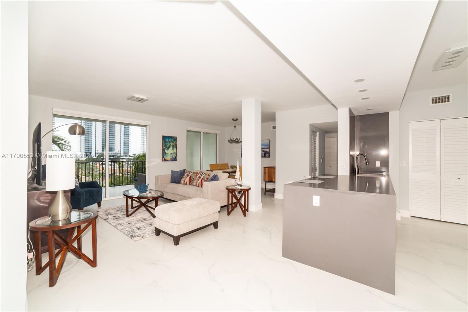 Picture of 17145 N Bay Rd # 4607, Sunny Isles Beach, FL 33160