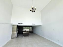 Picture of 6000 Collins Ave # 528, Miami Beach, FL 33140