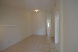 Picture of 1661 SE 29Th Ct # 209, Homestead, FL 33035