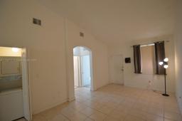 Picture of 1661 SE 29Th Ct # 209, Homestead, FL 33035