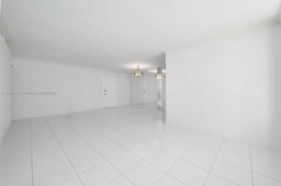 Picture of 4747 Collins Ave # 207, Miami Beach, FL 33140