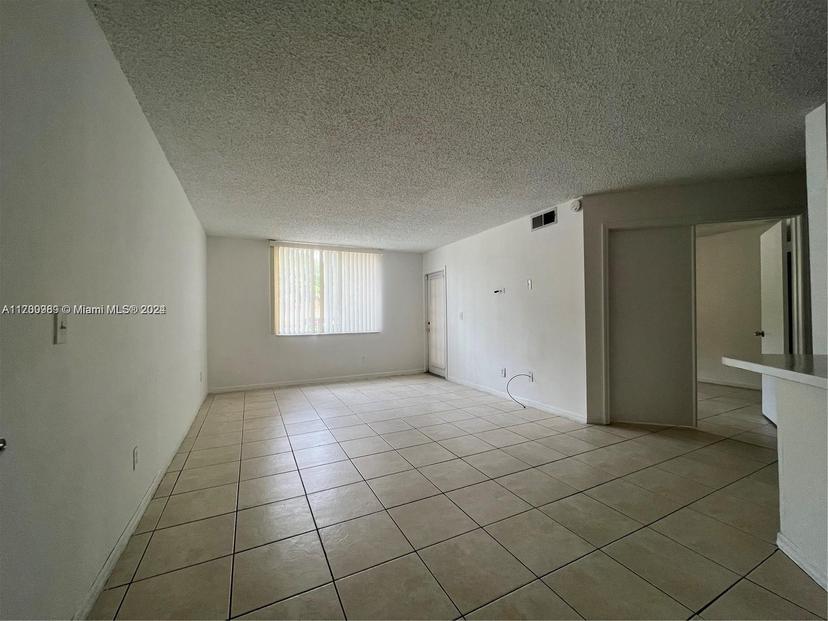 Picture of 4015 W Mcnab Rd # D101, Pompano Beach FL 33069