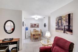 Picture of 17090 NE 14Th Ave # 304, North Miami Beach, FL 33162