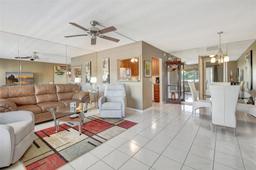 Picture of 3108 E Cambridge E # 3108, Deerfield Beach, FL 33442