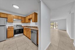 Picture of 7541 NW 16Th St # 1211, Plantation, FL 33313