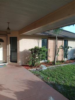 Picture of 1315 SE Floresta Dr, Port St. Lucie, FL 34983