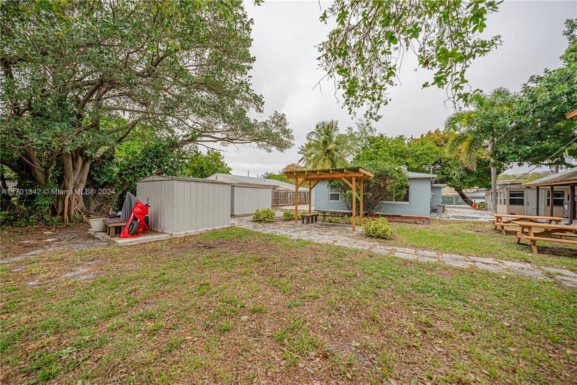 Picture of 228 SW 14Th Ct, Fort Lauderdale FL 33315