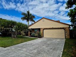 Picture of 13531 SW 9Th Ct, Davie, FL 33325