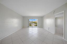 Picture of 9270 W Bay Harbor Dr # 5D, Bay Harbor Islands, FL 33154