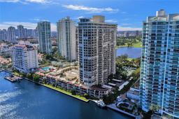 Picture of 20191 E Country Club Dr # 2310, Aventura, FL 33180