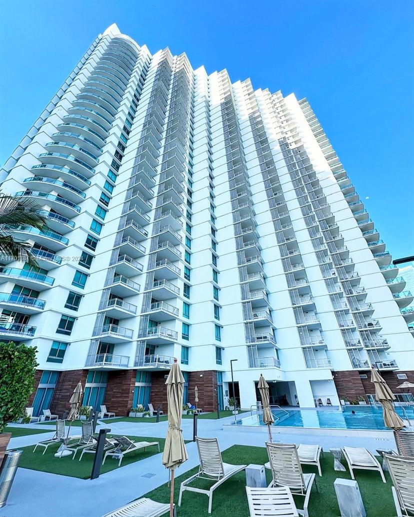 Picture of 350 S Miami Ave # 1215, Miami FL 33130