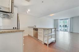 Picture of 185 SW 7Th St # 1414, Miami, FL 33130