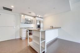 Picture of 185 SW 7Th St # 1414, Miami, FL 33130