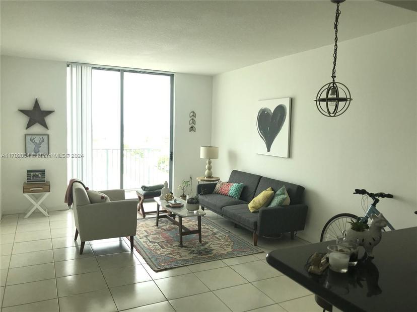 Picture of 140 S Dixie Hwy # 905, Hollywood FL 33020