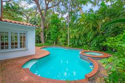 Picture of 5111 Maggiore St, Coral Gables, FL 33146