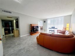 Picture of 16565 NE 26Th Ave # 2B, North Miami Beach, FL 33160