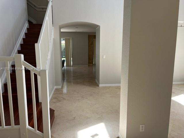 Picture of 4160 Cascade Ter, Weston FL 33332