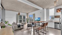 Picture of 234 NE 3Rd St # 2207, Miami, FL 33132