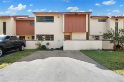 Picture of 15016 SW 89Th Ter # 15016, Miami, FL 33196