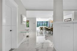 Picture of 4363 Nautilus Dr, Miami Beach, FL 33140