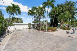 Picture of 111 Bee St, Plantation Key, FL 33070