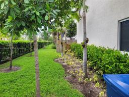 Picture of 20816 NW 13Th Ct # 20816, Miami Gardens, FL 33169