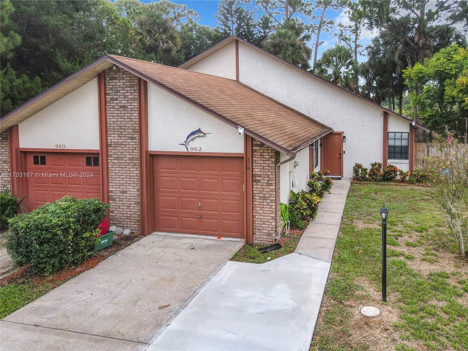 Picture of 962 Stonybrook Circle, Port Orange, FL 32127