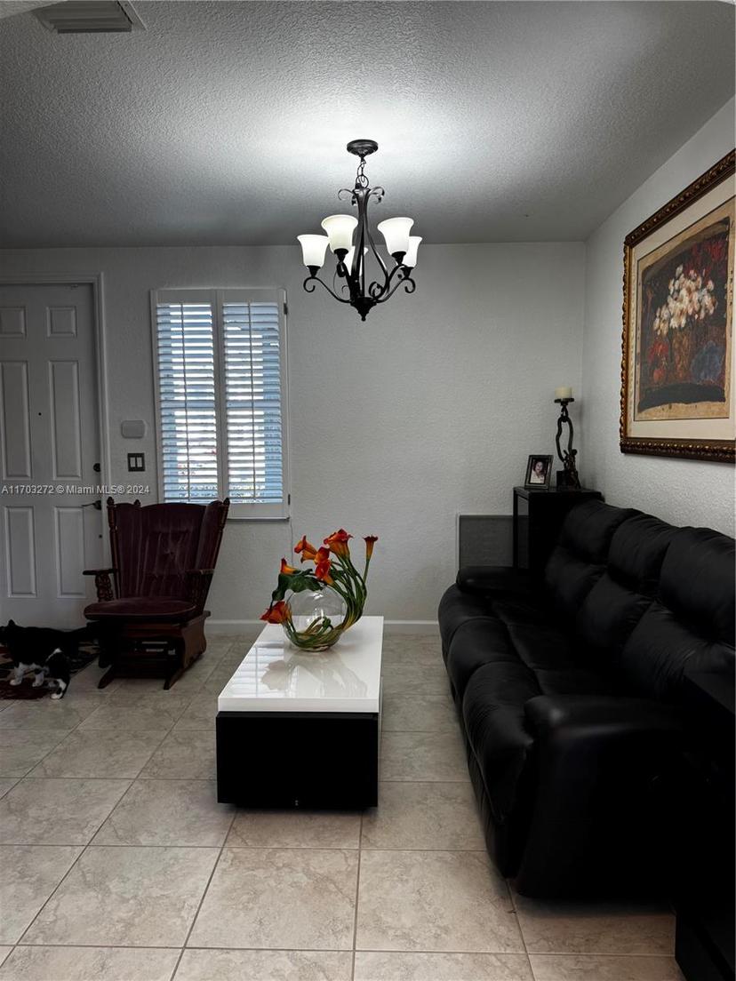 Picture of 3064 SE 1St Dr # 4, Homestead FL 33033