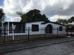 Picture of 30 SE 7Th Ave, Hialeah, FL 33010