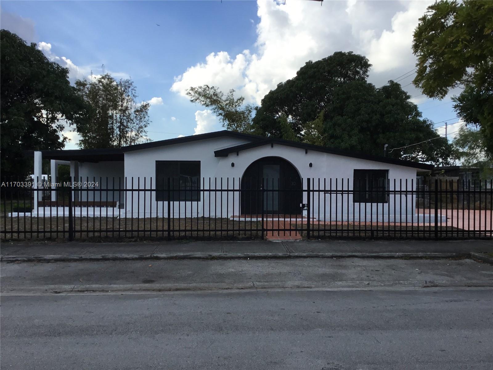 Picture of 30 SE 7Th Ave, Hialeah, FL 33010