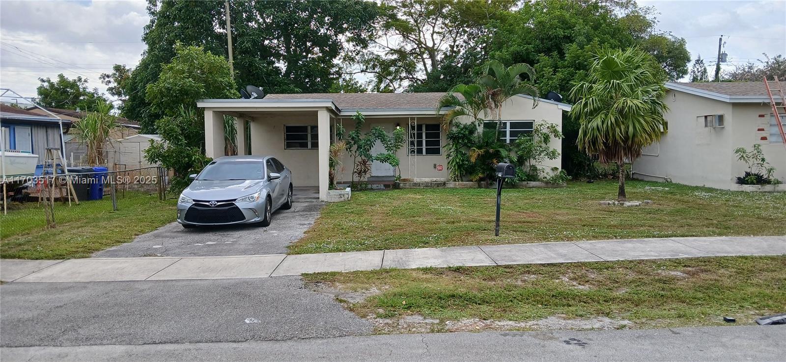 Picture of 2810 Mayo St, Hollywood, FL 33020