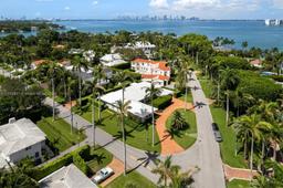 Picture of 55 La Gorce Cir, Miami Beach, FL 33141