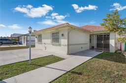 Picture of 5364 SW 142Nd Pl, Miami, FL 33175