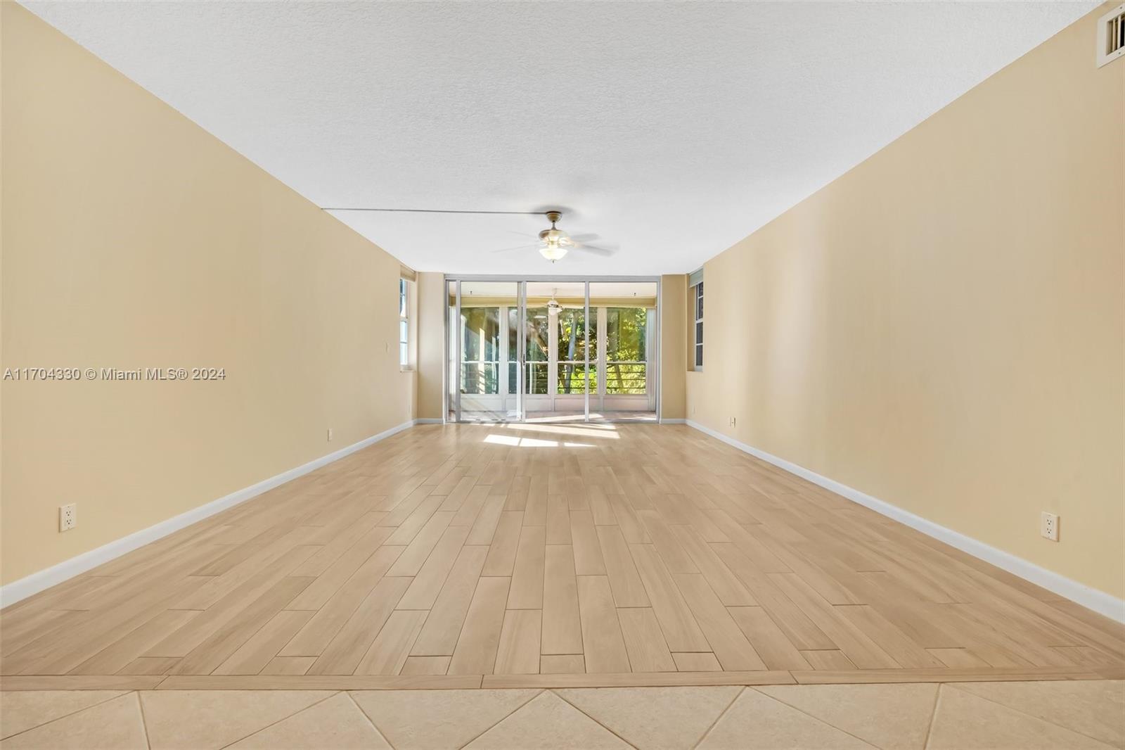 Picture of 933 Cypress Grove Dr # 203, Pompano Beach, FL 33069