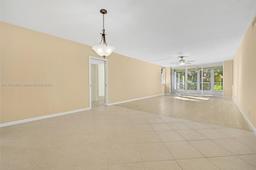 Picture of 933 Cypress Grove Dr # 203, Pompano Beach, FL 33069