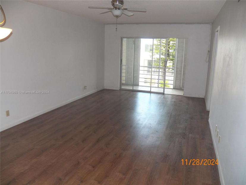 Picture of 151 Berkley Rd # 311, Hollywood FL 33024