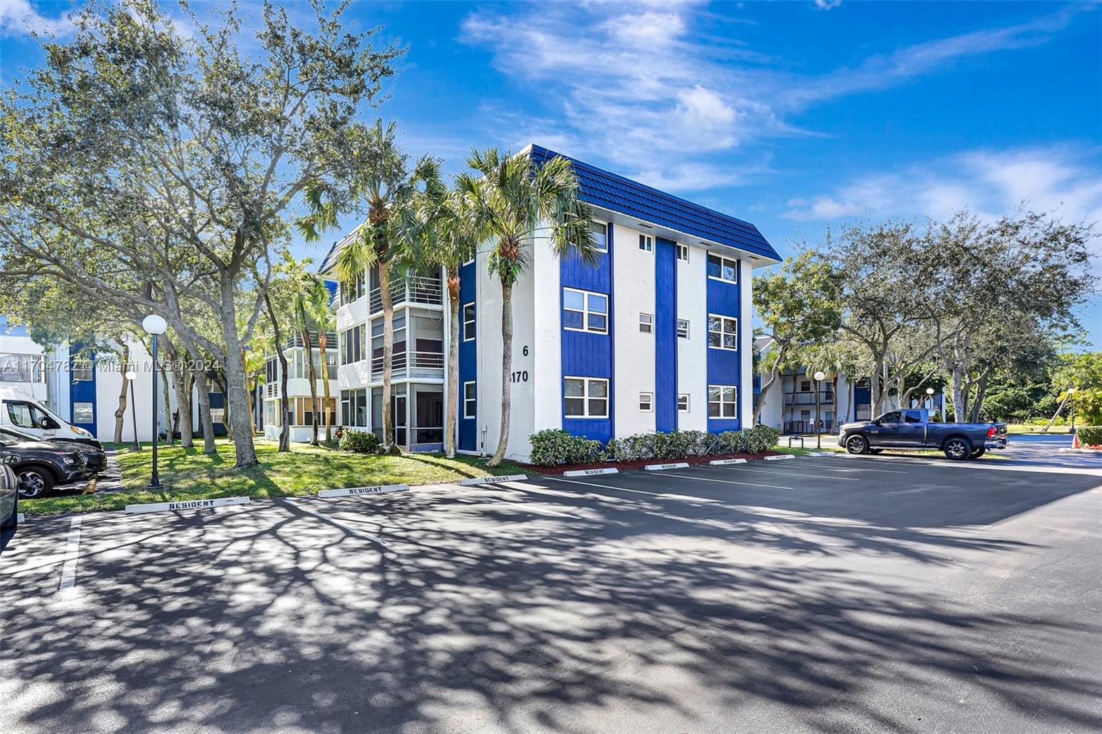 Picture of 3170 Holiday Springs Blvd # 209, Margate, FL 33063