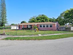 Picture of 4530 NW 171St St, Miami Gardens, FL 33055