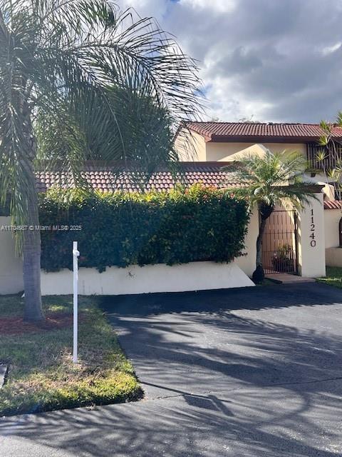 Picture of 11240 SW 117Th Pl, Miami FL 33186