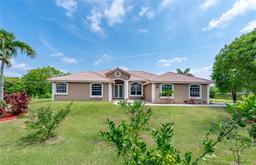 Picture of 12851 Luray Rd, Southwest Ranches, FL 33330