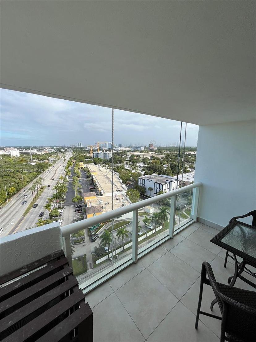 Picture of 13499 Biscayne Blvd # 1601, North Miami FL 33181