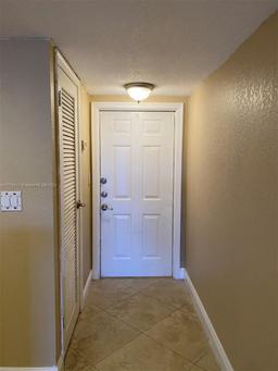 Picture of 3100 W Rolling Hills Cir # 407, Davie, FL 33328