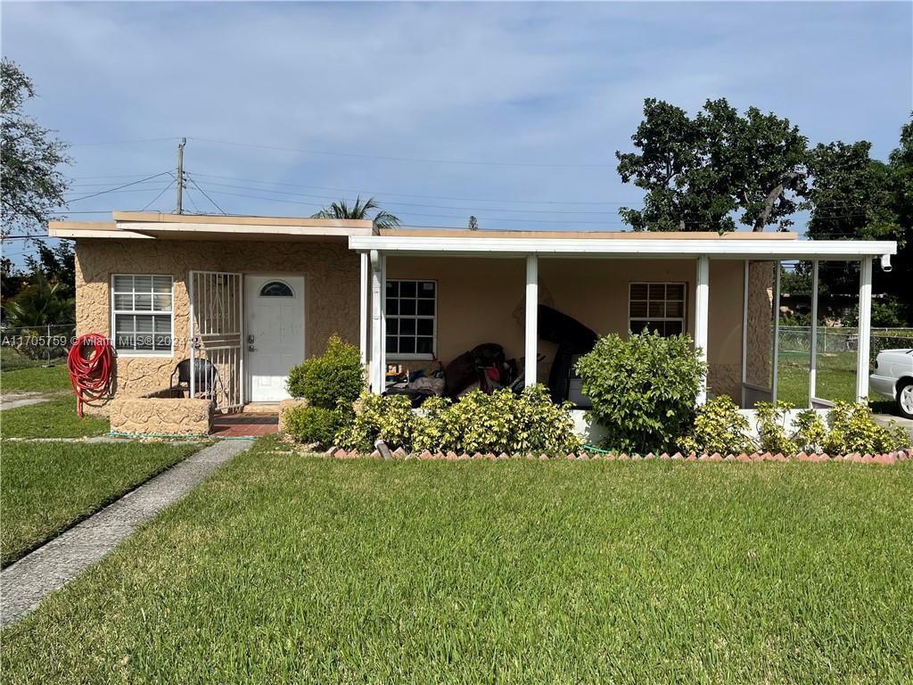 Picture of 2545 NW 159Th Ter, Miami Gardens, FL 33054